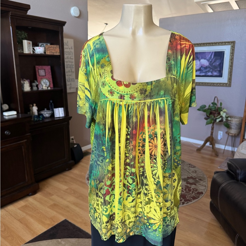 Apt 9 multicolored short sleeve square neck blouse-size XL